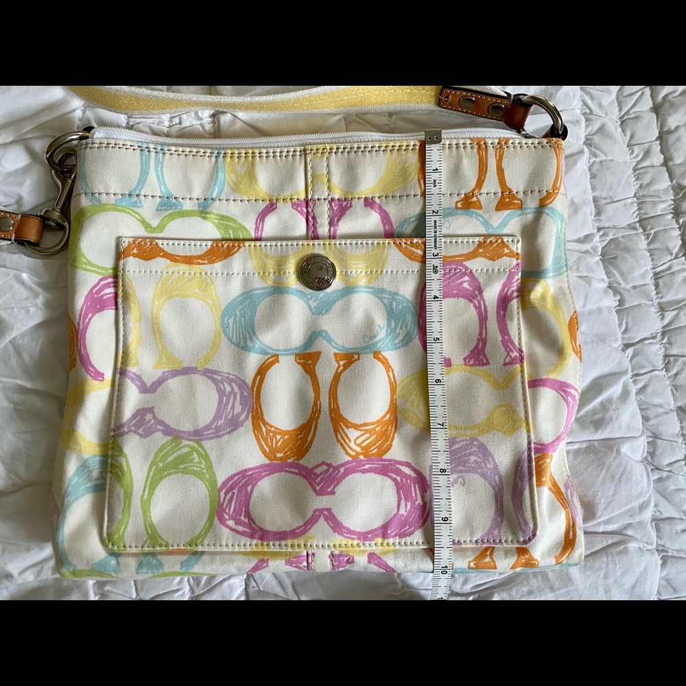 Coach Scribble Signature Large Swingpack - image 7